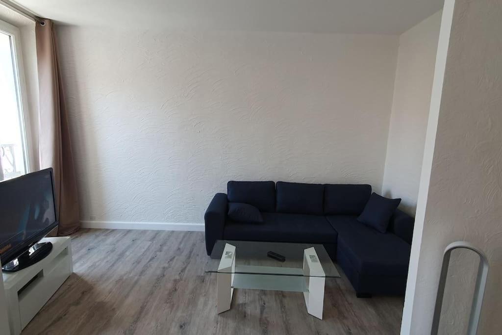 Centre-historique 70 M2 Apartamento Fréjus