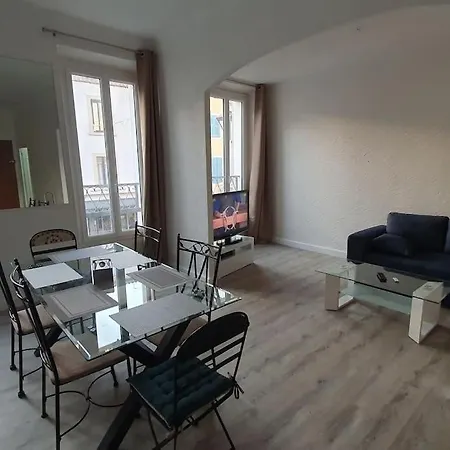 Appartement Centre-Historique 70 M2 Fréjus Buitenkant foto