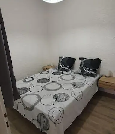 Appartement Centre-Historique 70 M2 Fréjus Buitenkant foto